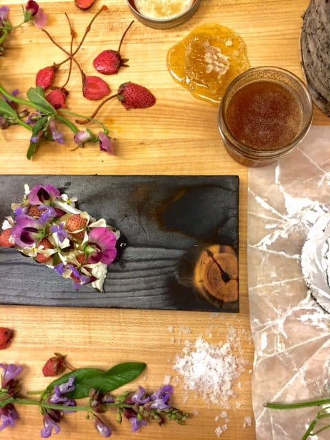charcuterie board set up